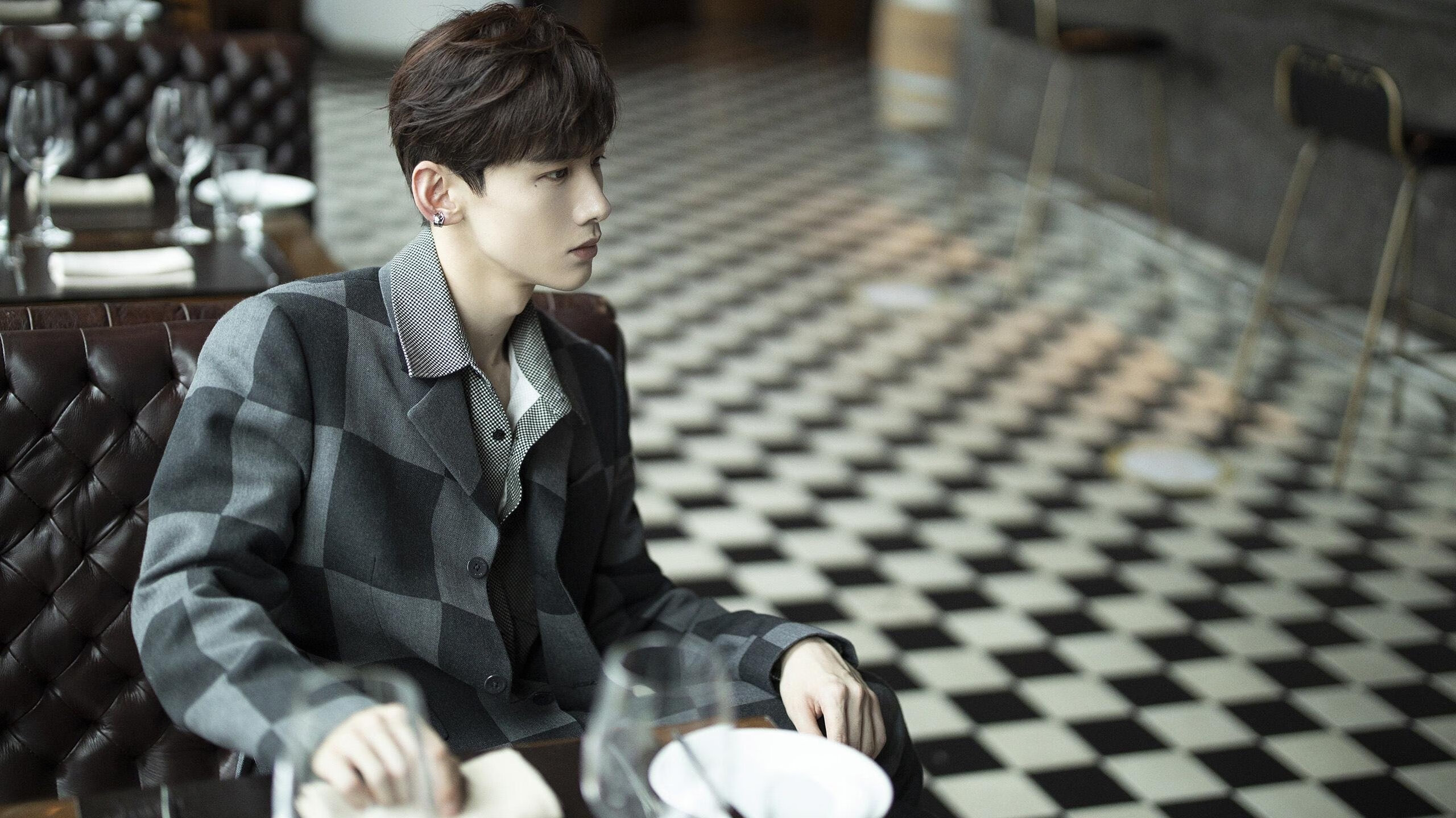 当聚光灯亮起，论大舞台基因在体育竞技中的双重印证