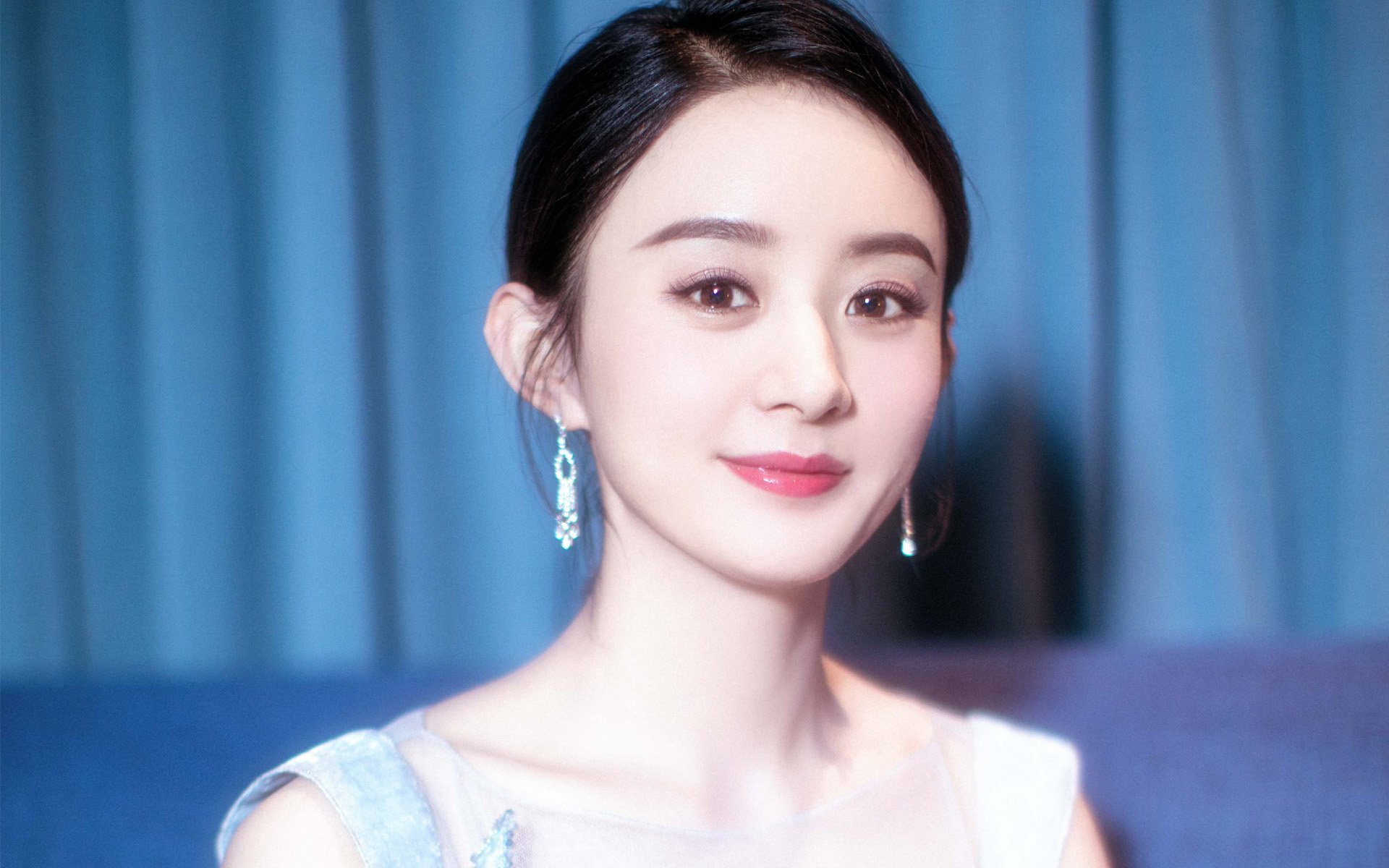 当聚光灯亮起，论大舞台基因在体育竞技中的双重印证